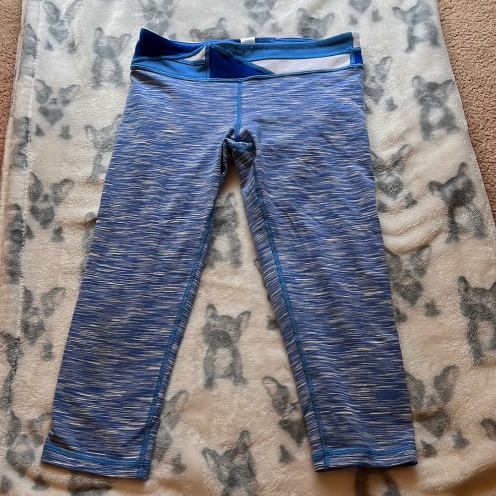 Ivivva capri pants. Blue with white. Size 14